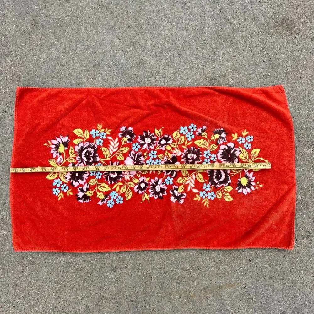 Vintage MCM Rust Orange Mod Retro Floral Small Bath Towel 22.5
